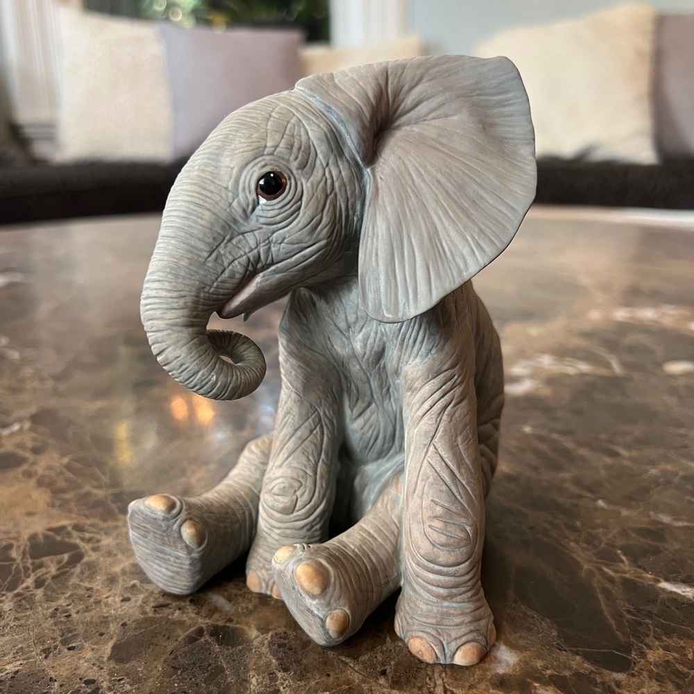 Lenox African Elephant Calf, Endangered Animals Collection Porcelain Sculpture